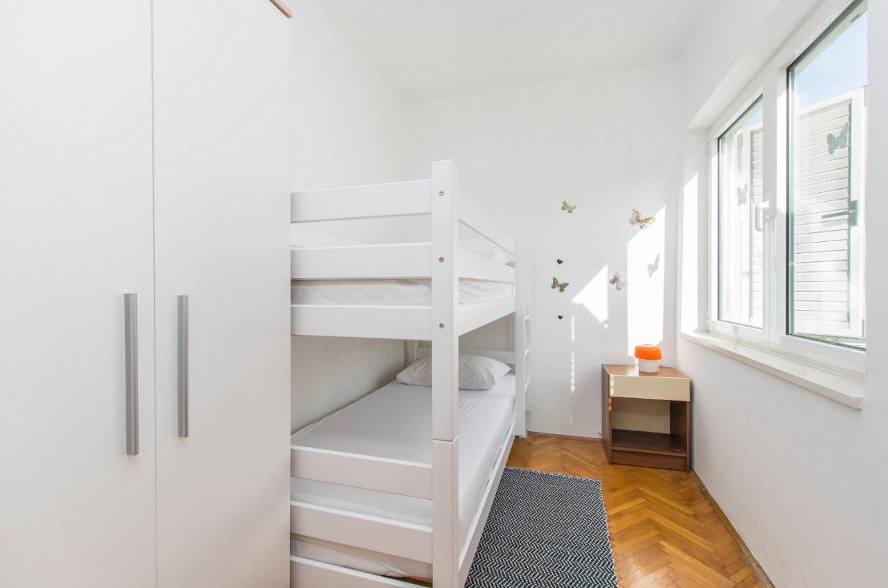Apartment And Rooms Franka Zaboric Ngoại thất bức ảnh