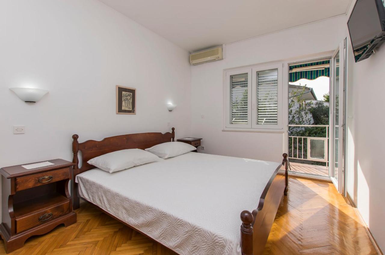 Apartment And Rooms Franka Zaboric Ngoại thất bức ảnh