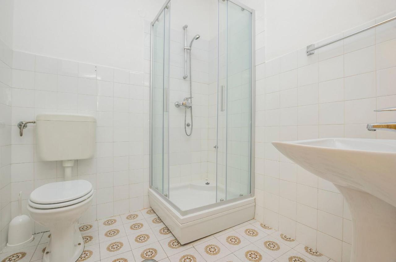 Apartment And Rooms Franka Zaboric Ngoại thất bức ảnh